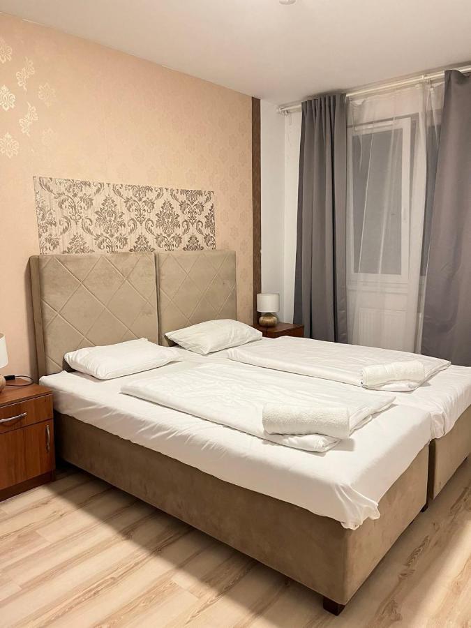 Corvin Rose Apartment Hotel Budapest Exterior foto