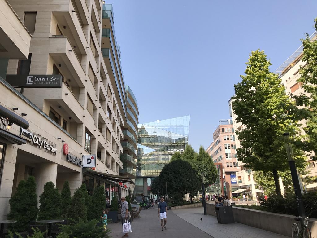 Corvin Rose Apartment Hotel Budapest Exterior foto