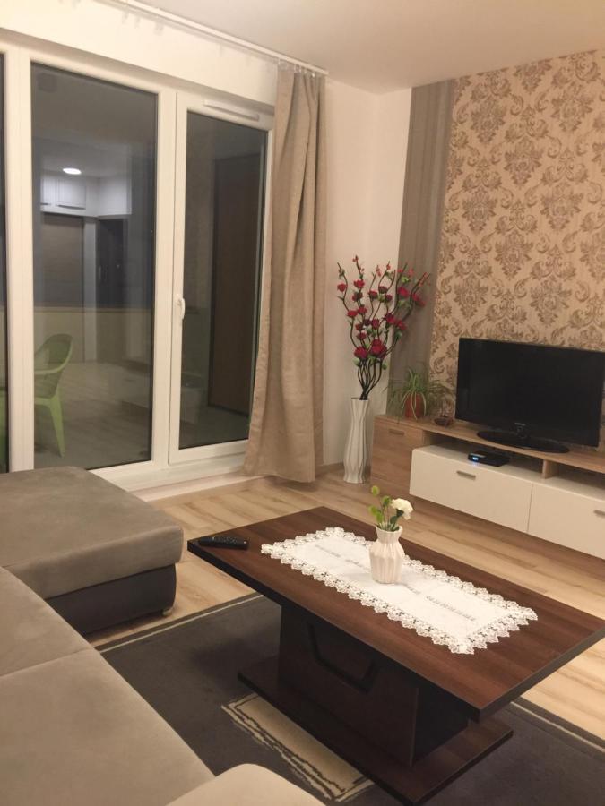 Corvin Rose Apartment Hotel Budapest Exterior foto